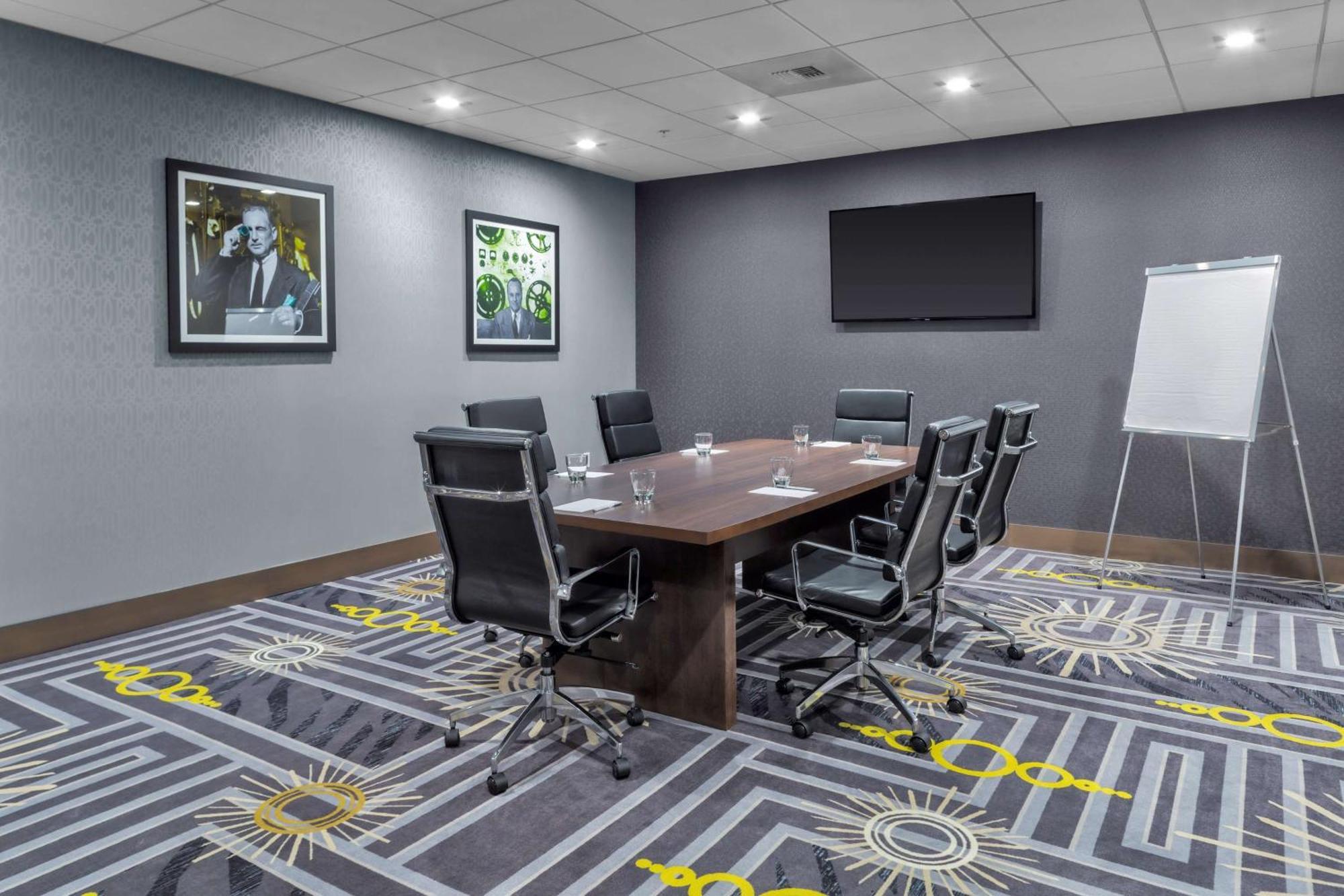Hampton Inn & Suites Los Angeles/Hollywood, Ca Hotel 3*